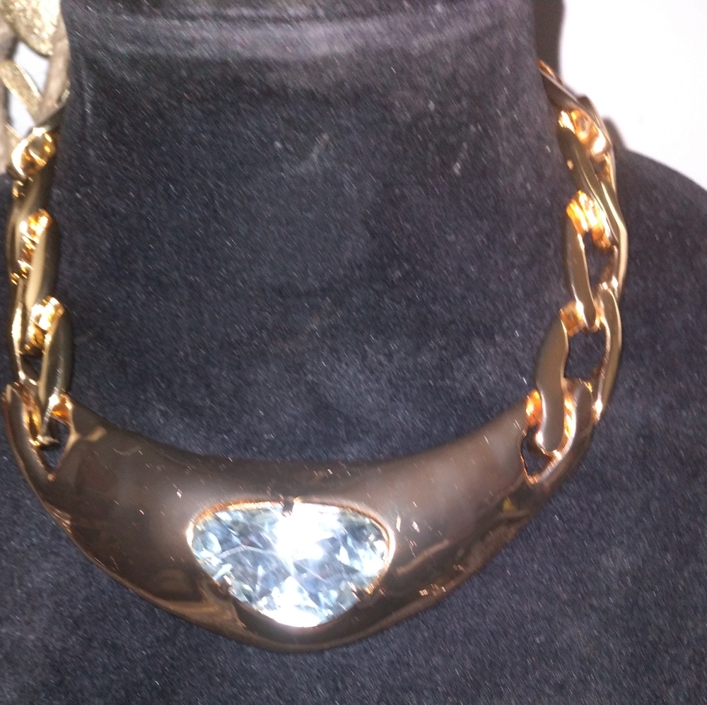 Gold-Tone Solid Link Statement Necklace - image 4